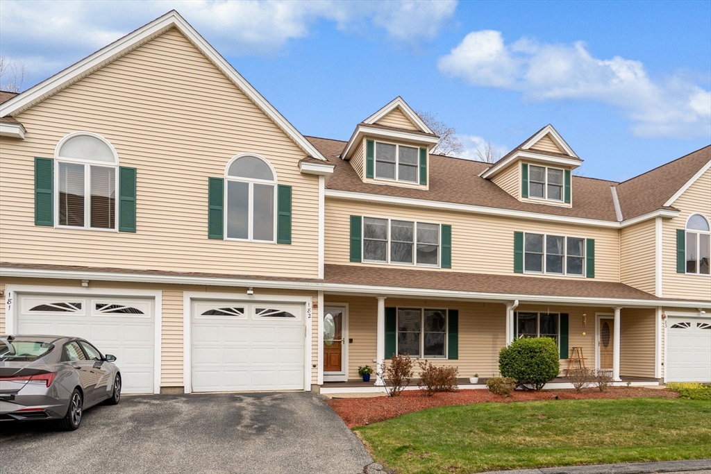 216 Rangeway Road, Unit 182 Billerica, MA 01862 - Photo 1 of 42 a front view of a house with a yard