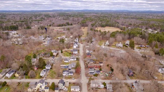 $895,000 | 9 Swamscott Street, Newfields, NH 03856