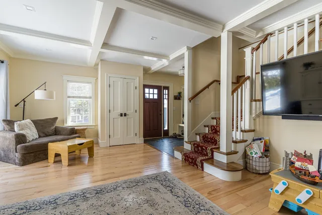 $895,000 | 9 Swamscott Street, Newfields, NH 03856