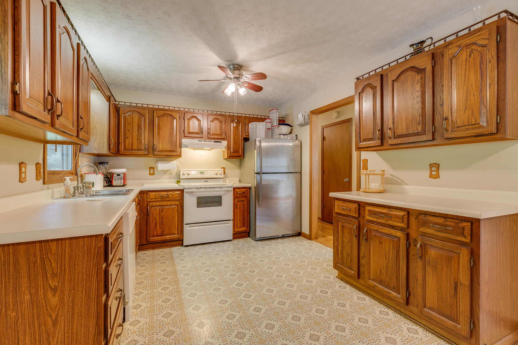 501 Wahoo Valley Road Kingsport, TN 37663 - Photo 16 of 45 017 (21)