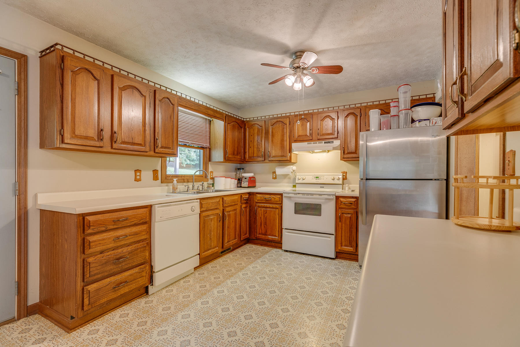 501 Wahoo Valley Road Kingsport, TN 37663 - Photo 17 of 45 018 (19)