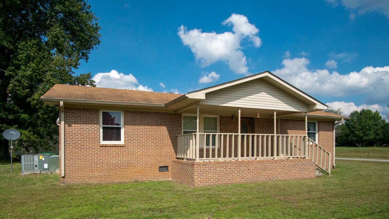27085 Bethel Road Elkmont, AL 35620 - Photo 4 of 45