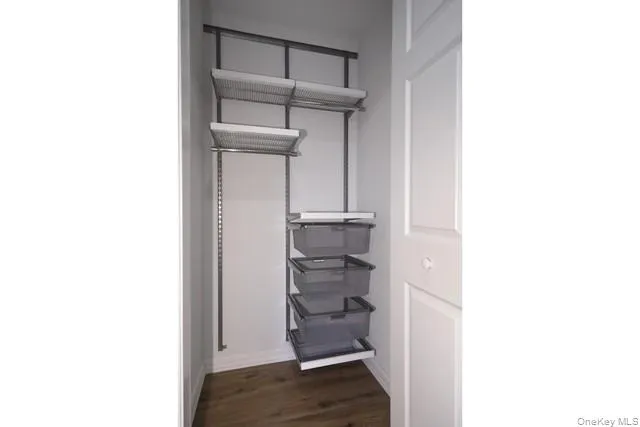 $3,470 | 2200 Dolphin Lane, Unit 1806, Holbrook, NY 11741