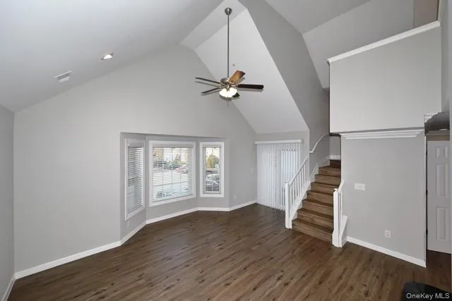 $3,470 | 2200 Dolphin Lane, Unit 1806, Holbrook, NY 11741