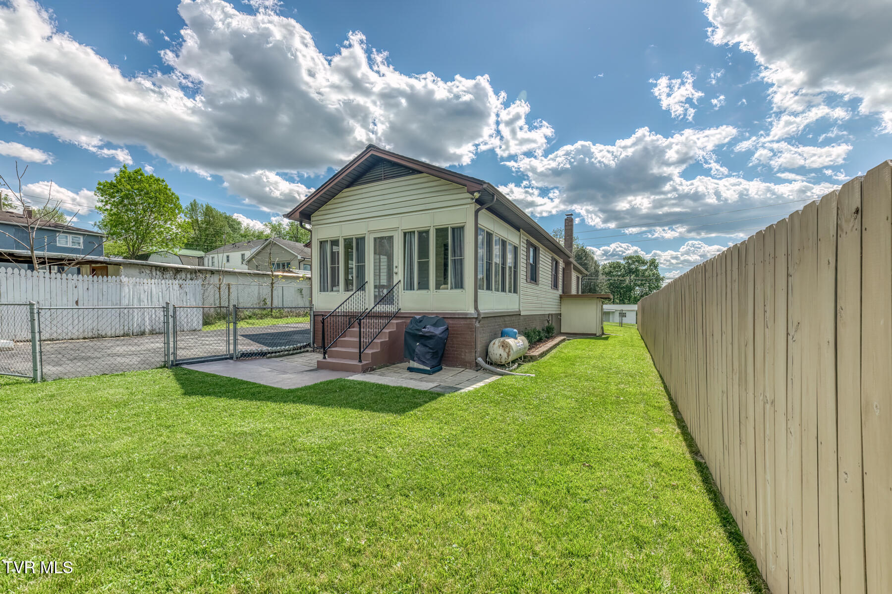 75 24th Street Bristol, TN 37620 - Photo 41 of 46 75 24th St-41