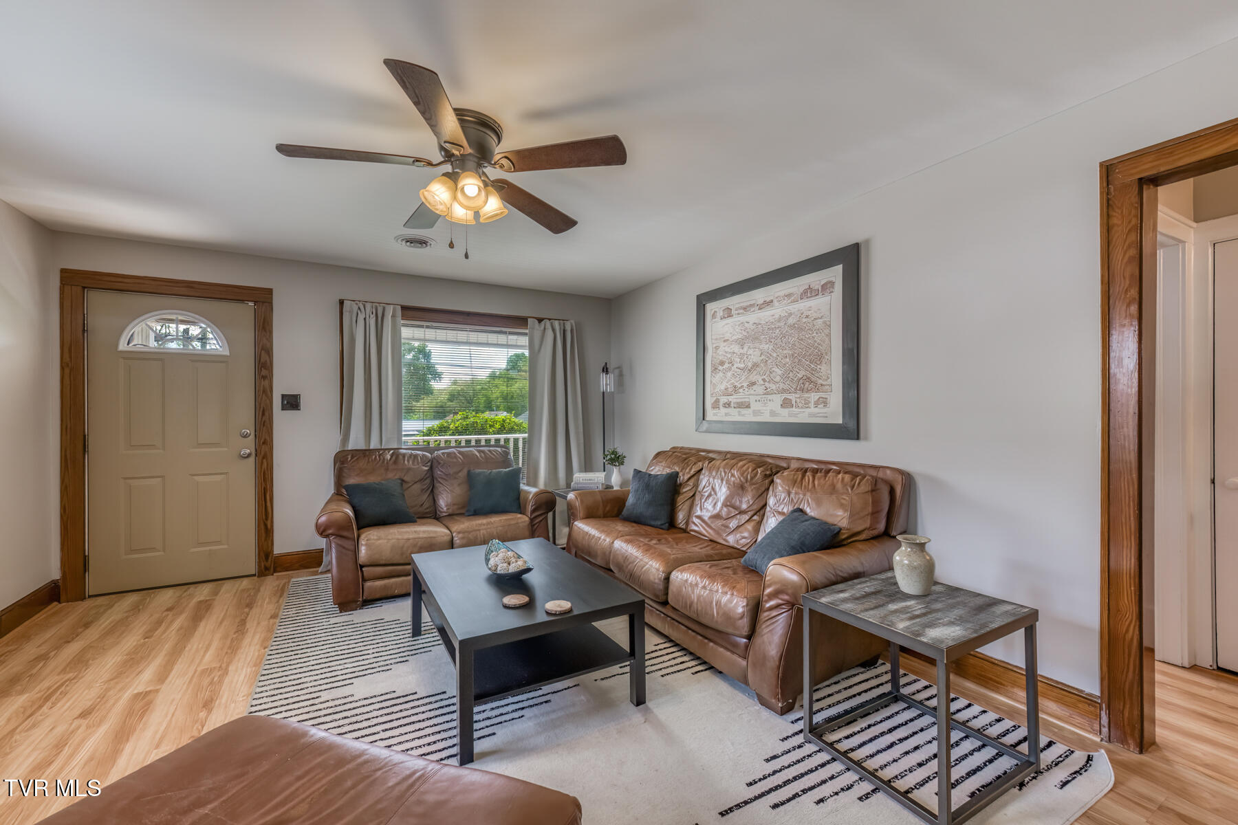 75 24th Street Bristol, TN 37620 - Photo 6 of 46 75 24th St-6