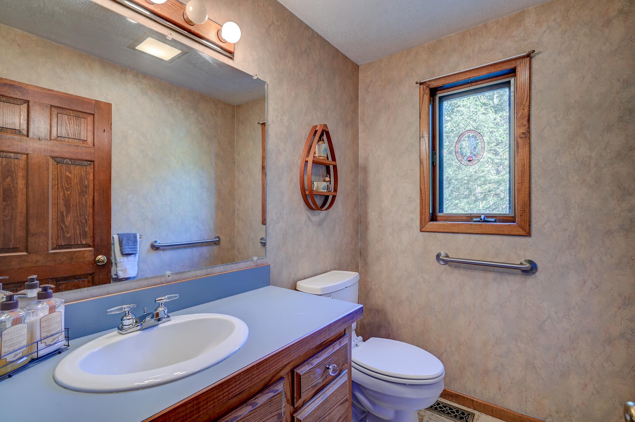 137 Modock Hill Road Conway, NH 03818 - Photo 19 of 60