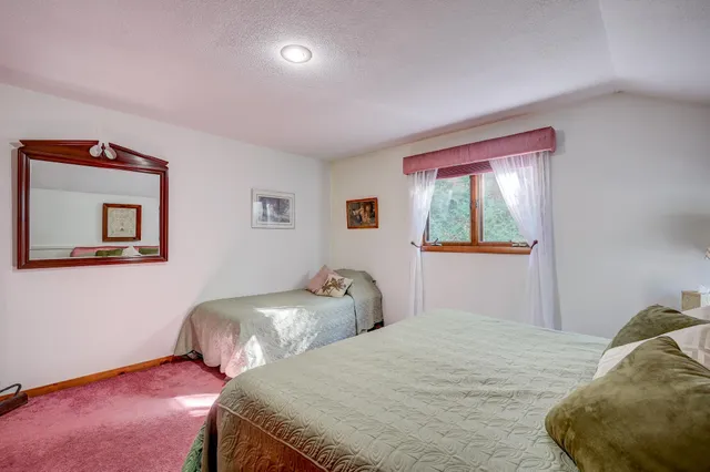 $530,000 | 137 Modock Hill Road, Conway, NH 03818