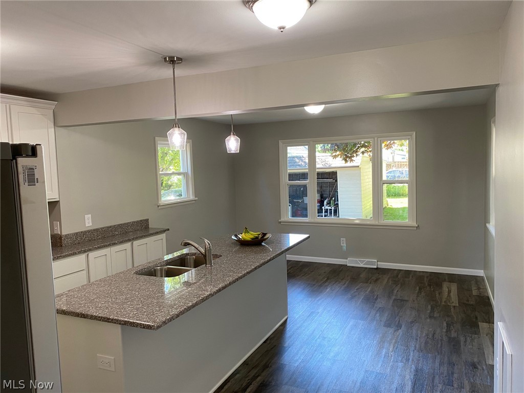 9605 Biddulph Road Cleveland, OH 44144 - Photo 8 of 24 Gallery Image 8