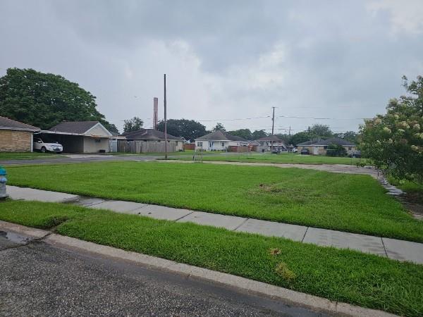 2400 Victor Street Chalmette, LA 70043 - Photo 2 of 3