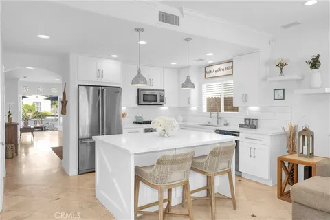 $1,795,000 | 605 California Street, Huntington Beach, CA 92648