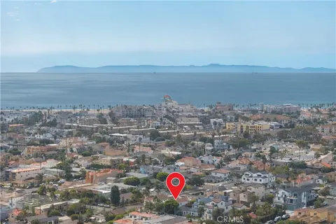 $1,795,000 | 605 California Street, Huntington Beach, CA 92648