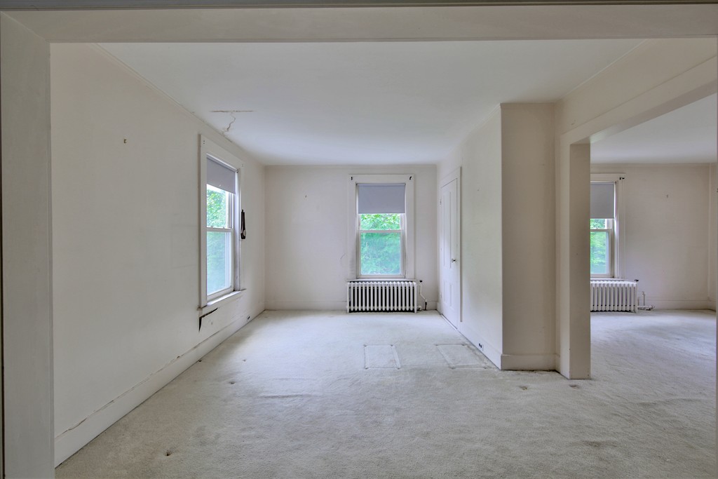 21 Bennett Street Manchester, MA 01944 - Photo 13 of 17