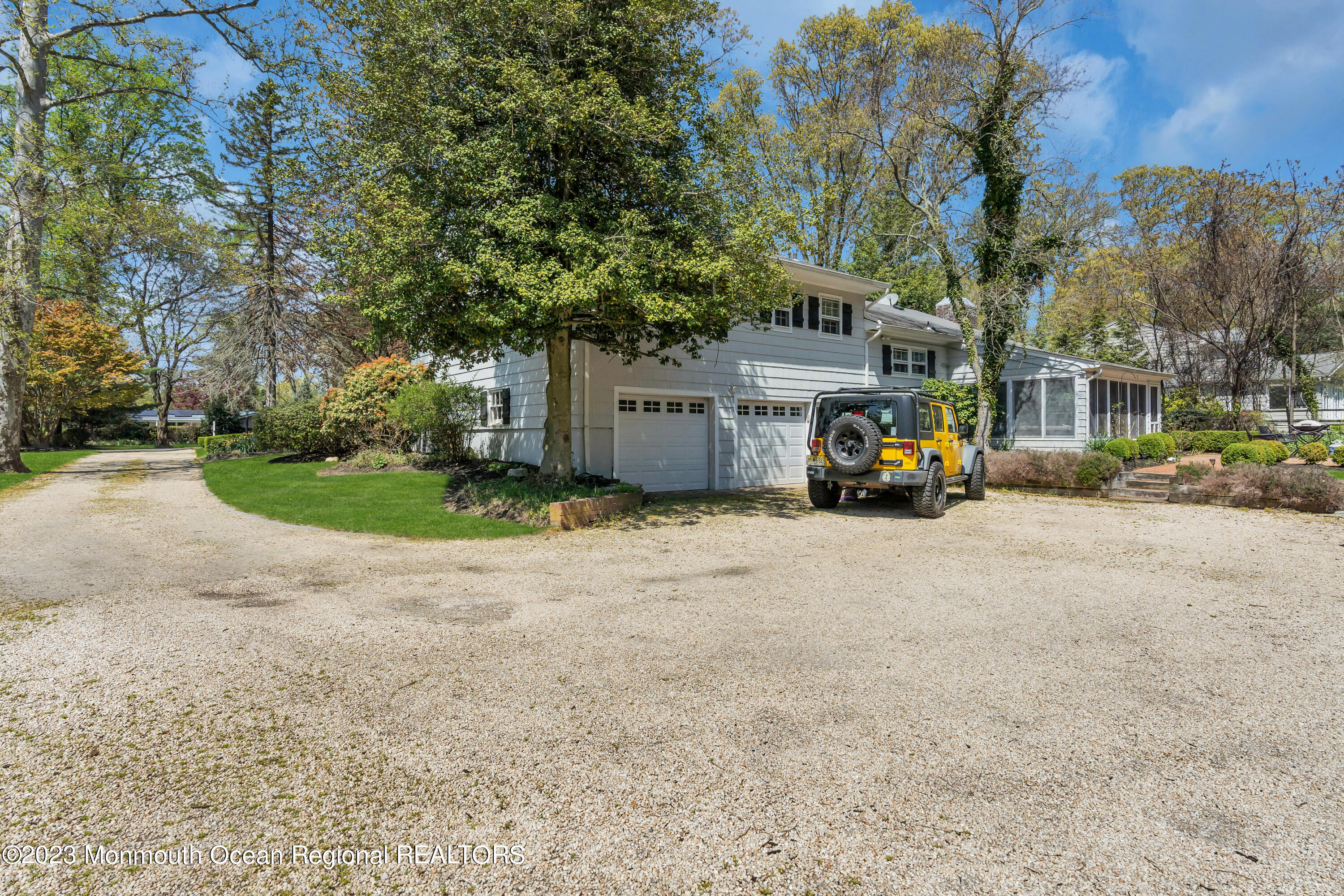6 Circle Drive Rumson, NJ 07760 - Photo 27 of 31 044_dsc05028-1