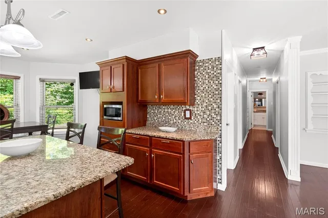 $274,900 | 351 North 66th Street, Belleville, IL 62223