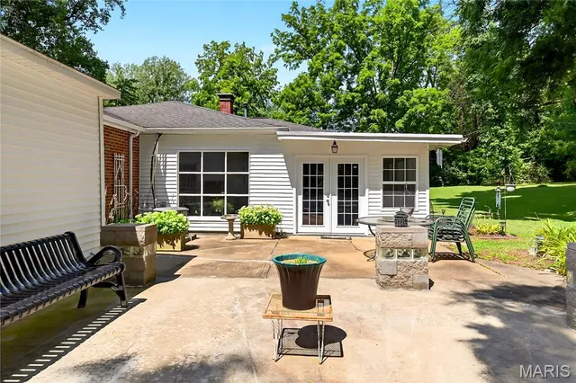 $274,900 | 351 North 66th Street, Belleville, IL 62223