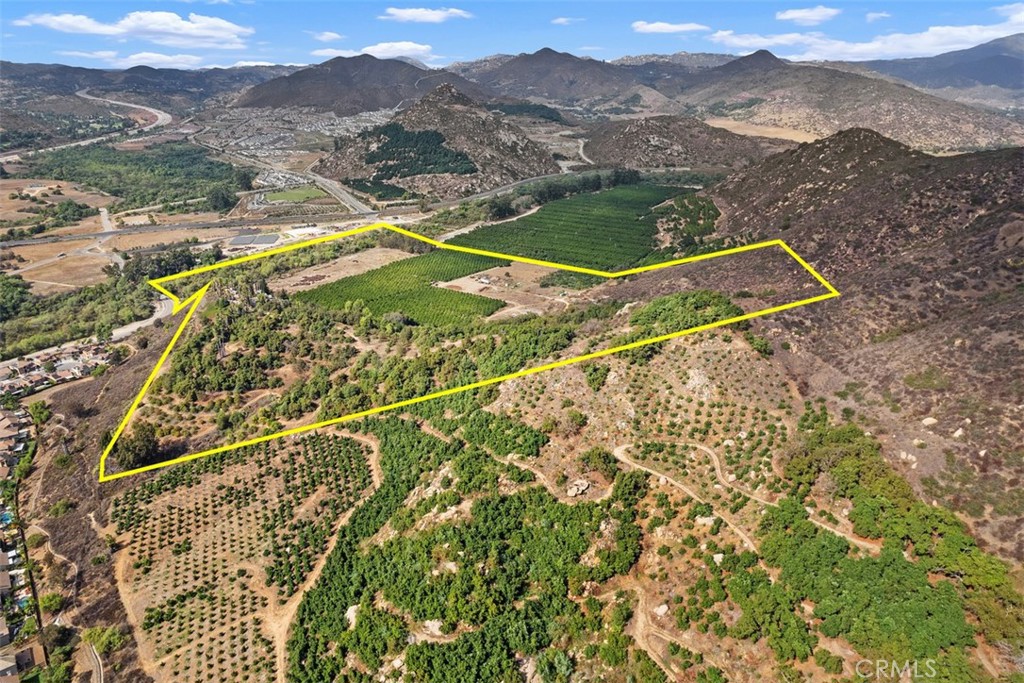 3264 Shearer Crossing Fallbrook, CA 92028 - Photo 39 of 41 Approximate property lines