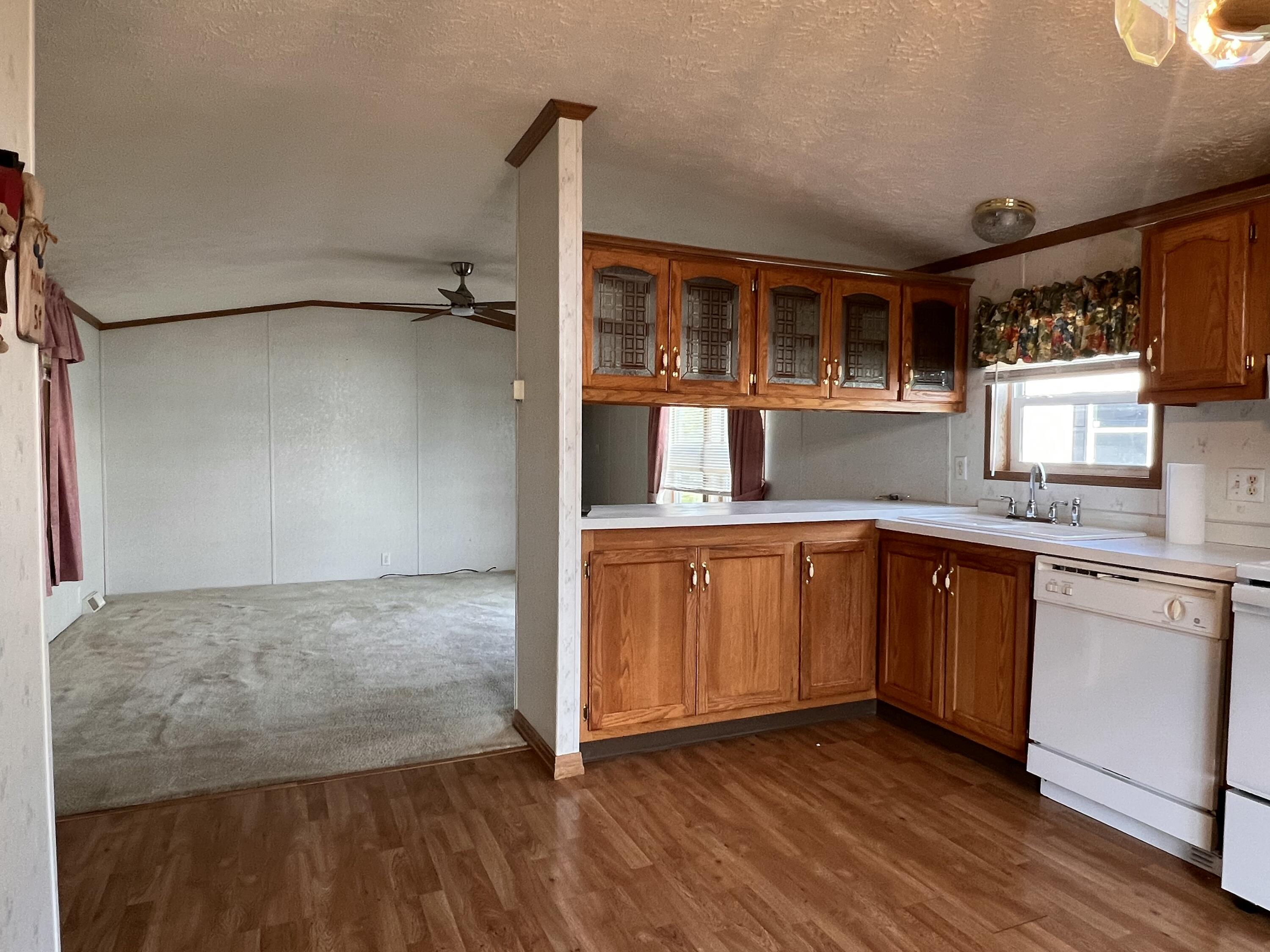 22 Sunset Drive Springfield, OH 45504 - Photo 4 of 17