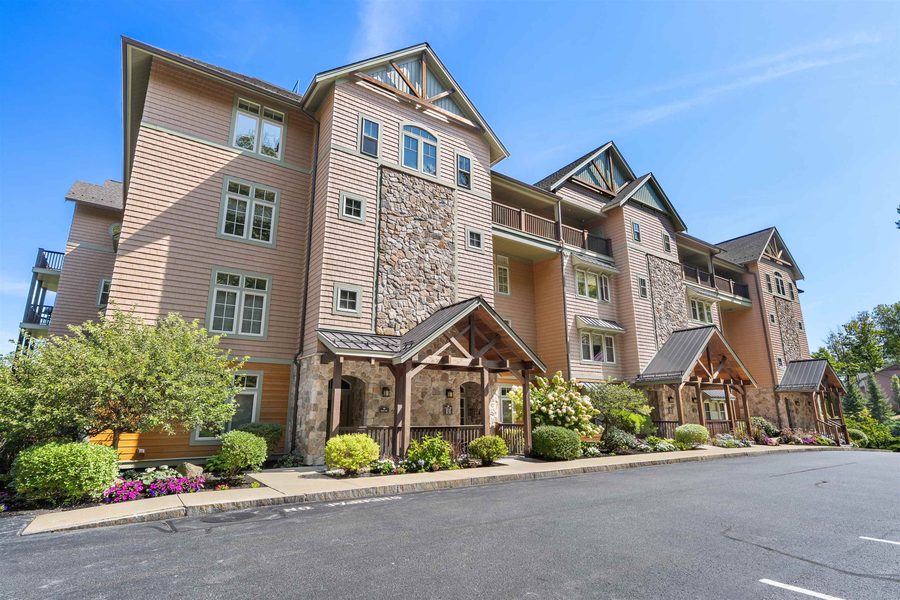 616 Scenic Road, Unit 106 Laconia, NH 03246 - Photo 34 of 60