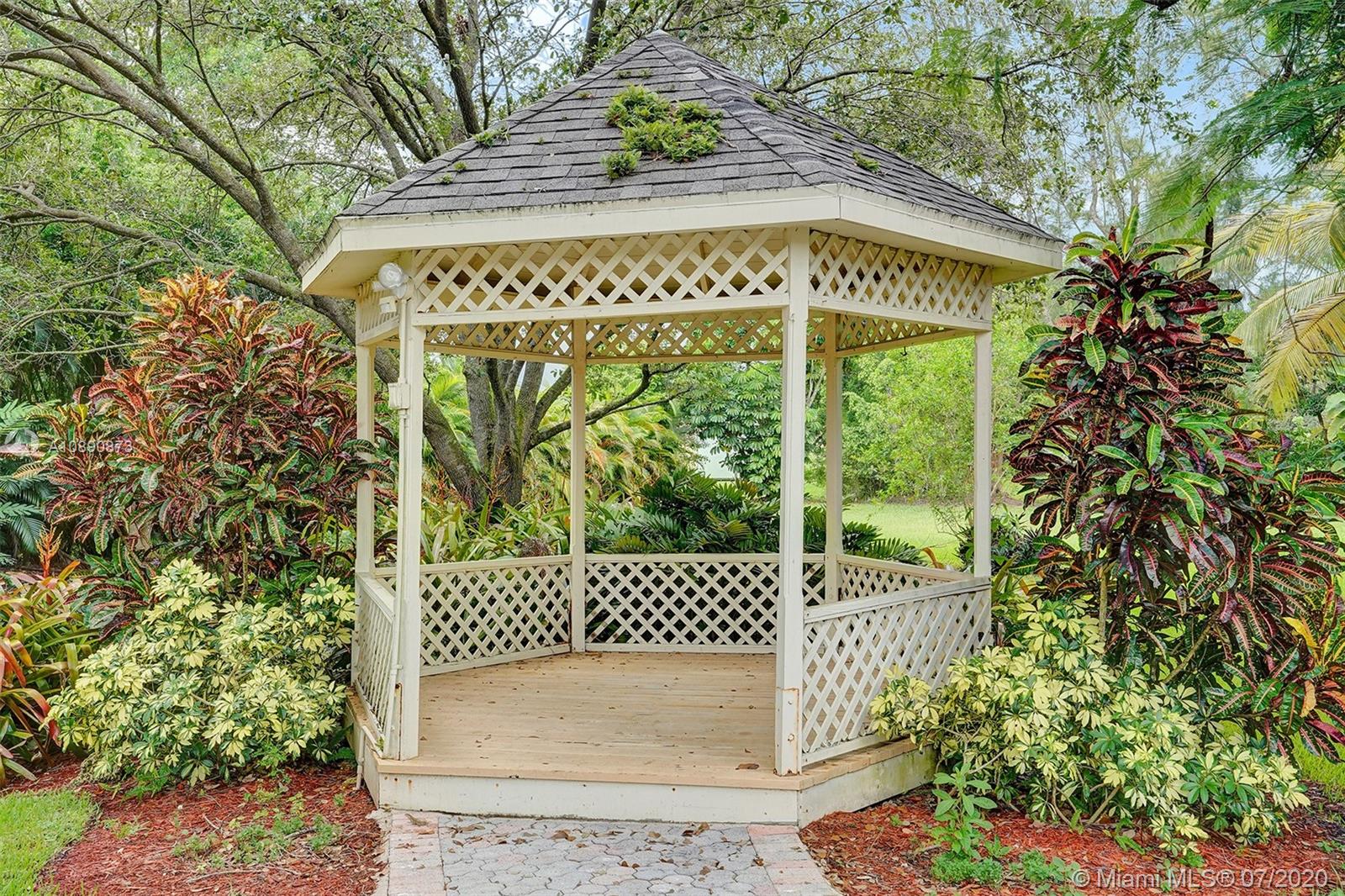 5301 Southwest 164th Terrace Southwest Ranches, FL 33331 - Photo 50 of 71 Gallery Image 50
