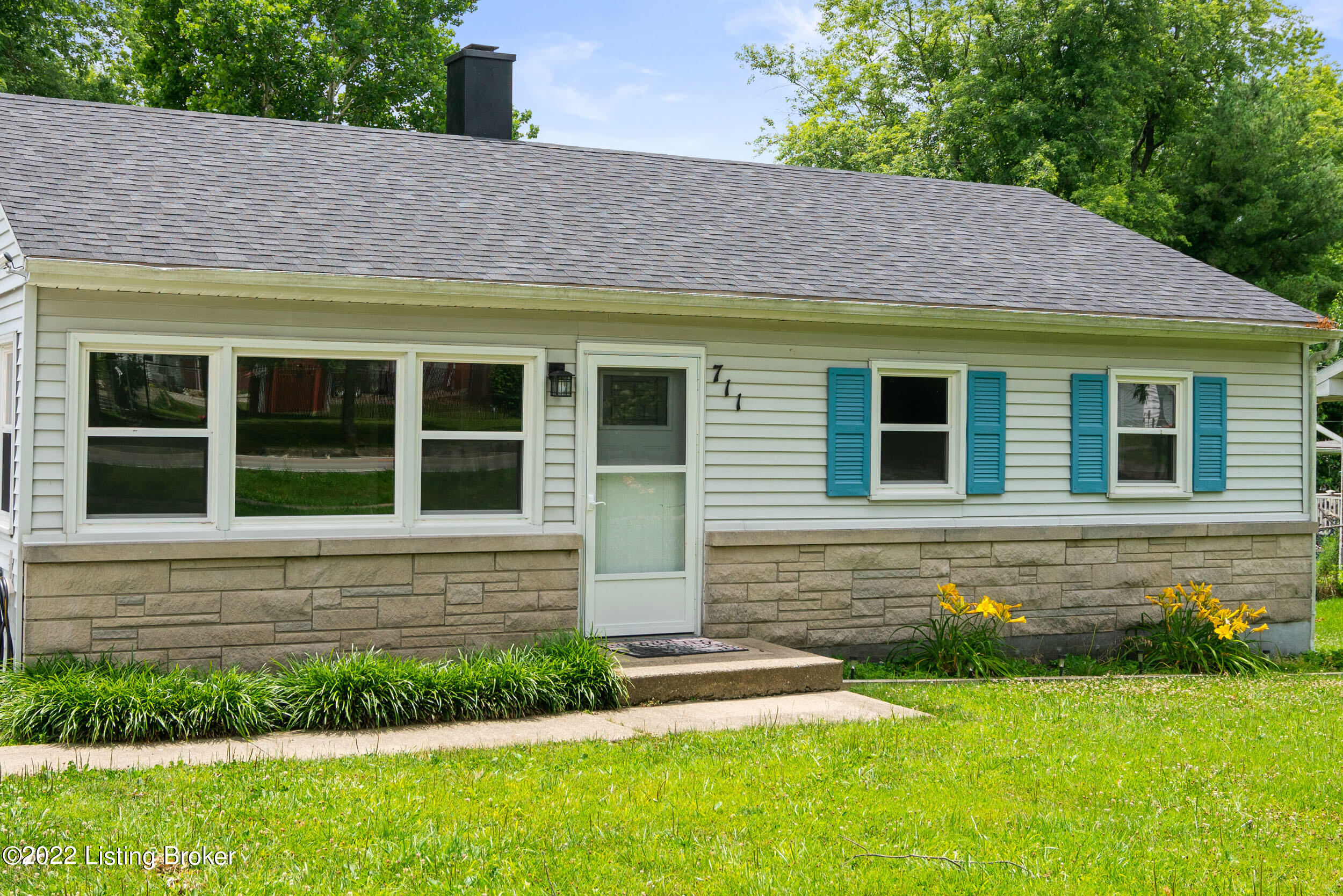 711 Jericho Road La Grange, KY 40031 - Photo 28 of 28 711 Jericho Road-12