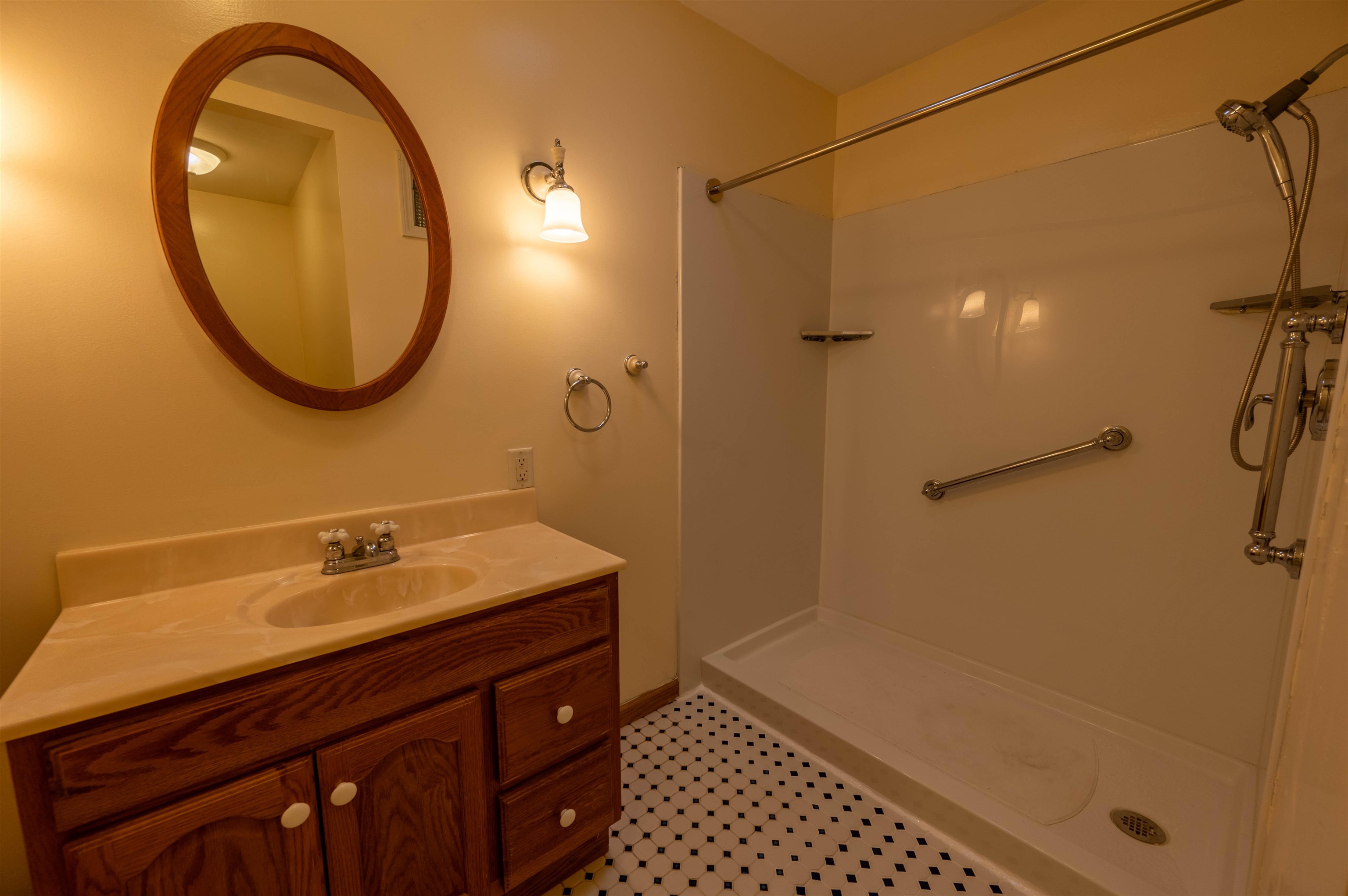 1018 Tee Street Dixon, IL 61021 - Photo 16 of 30