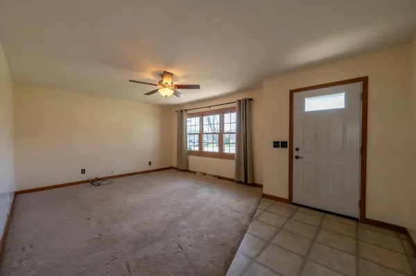 $247,000 | 1018 Tee Street, Dixon, IL 61021