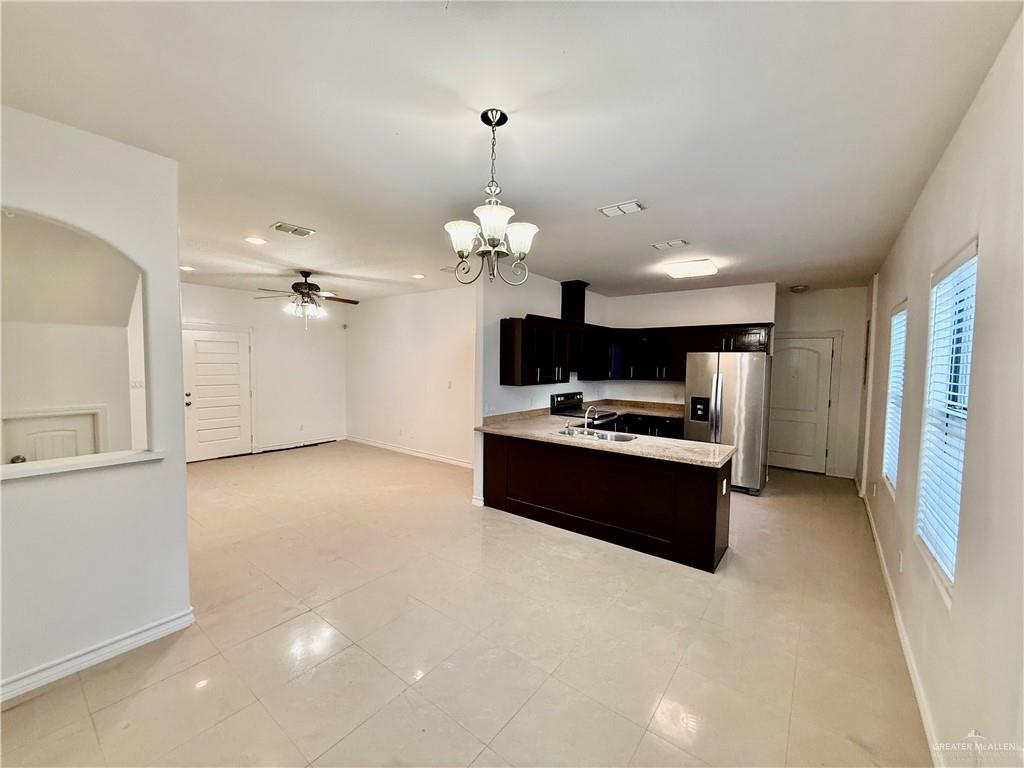 2102 Colorado Street Mission, TX 78572 - Photo 4 of 15