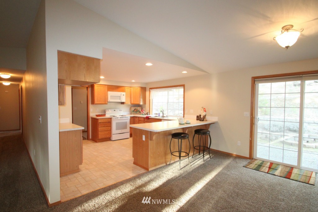 9350 Thorp Prairie Road Cle Elum, WA 98922 - Photo 7 of 25 Gallery Image 7