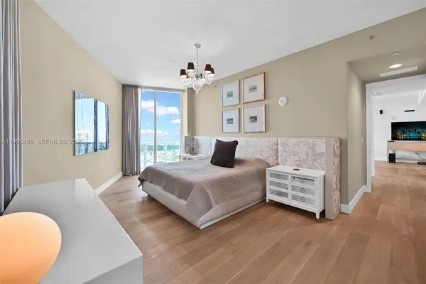 $6,700 | 15901 Collins Avenue, Unit 2405, Sunny Isles Beach, FL 33160