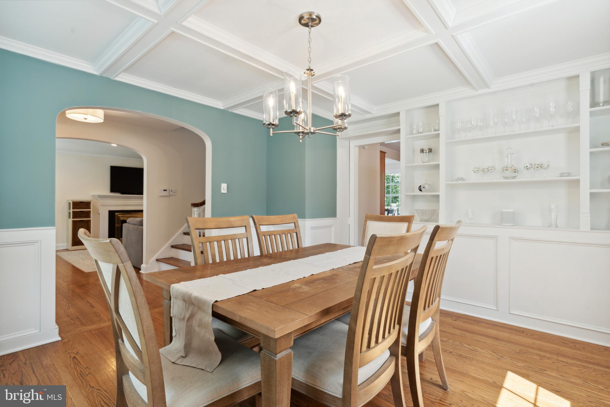 1015 Crest Road Wynnewood, PA 19096 - Photo 9 of 35