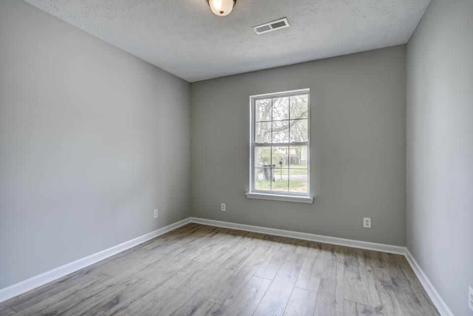 515 Hayes Street Springfield, TN 37172 - Photo 13 of 16 Gallery Image 13