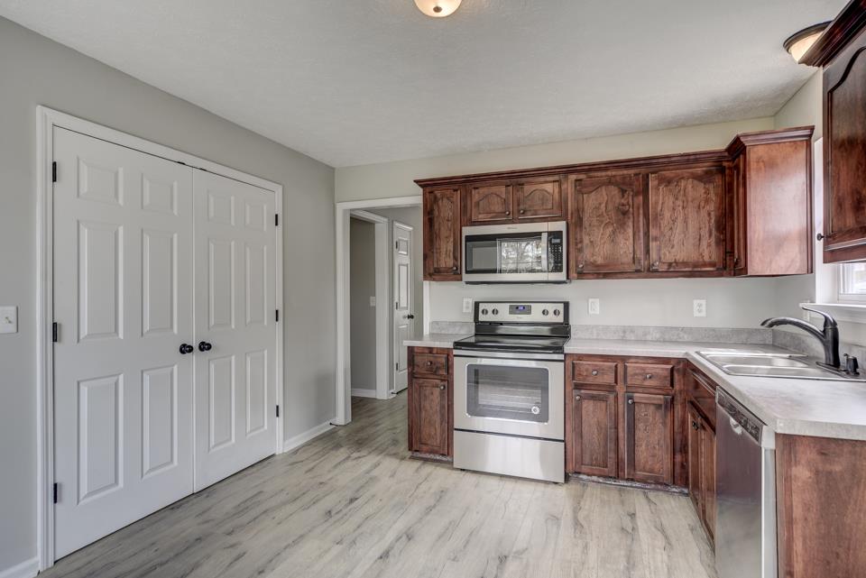 515 Hayes Street Springfield, TN 37172 - Photo 7 of 16 Gallery Image 7