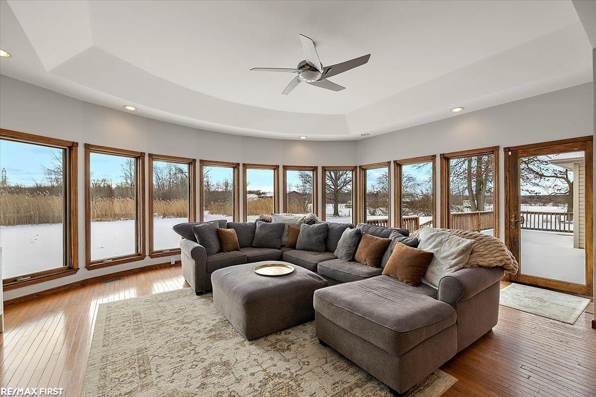 6593 Springborn Road East China, MI 48054 - Photo 20 of 85 50198059-25b25a47-7c41-45a5-84c0-91e6195ad470.JPG