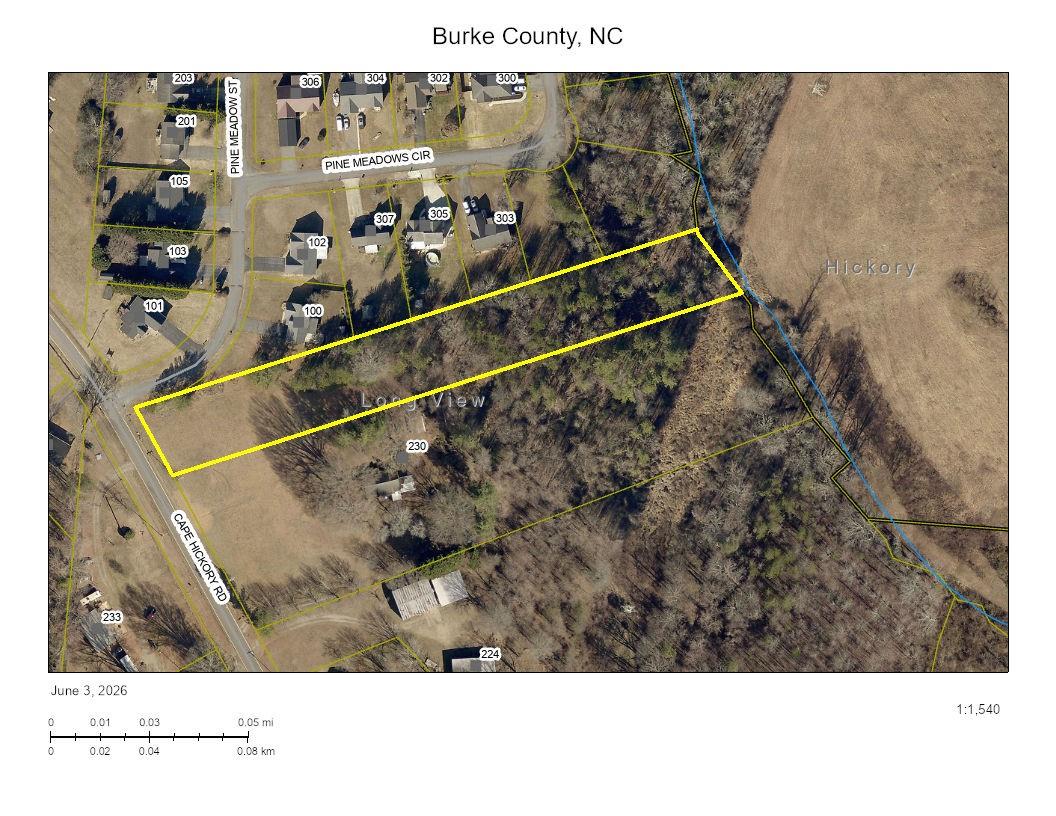230 Cape Hickory Road Hickory, NC 28601 - Photo 2 of 9