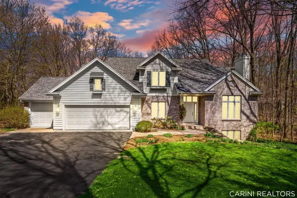 $660,000 | 7887 Burrstone Court Southeast, Caledonia, MI 49316