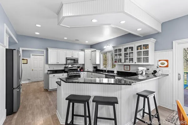 $660,000 | 7887 Burrstone Court Southeast, Caledonia, MI 49316