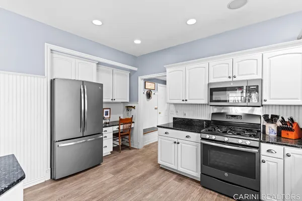 $660,000 | 7887 Burrstone Court Southeast, Caledonia, MI 49316