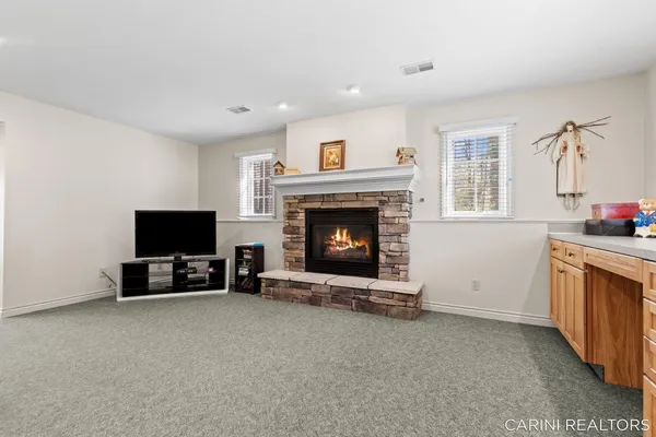 $660,000 | 7887 Burrstone Court Southeast, Caledonia, MI 49316