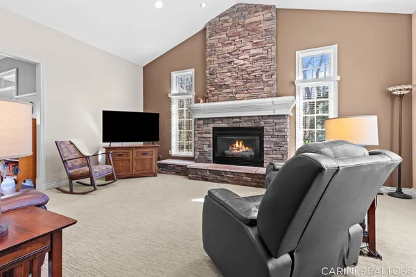 $660,000 | 7887 Burrstone Court Southeast, Caledonia, MI 49316