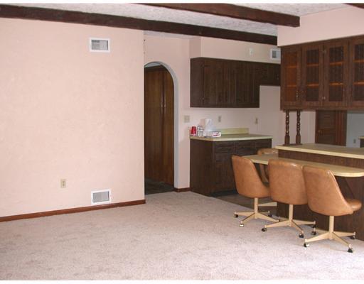 571 Engle Road Ohioville, PA 15052 - Photo 4 of 12 Family Room.