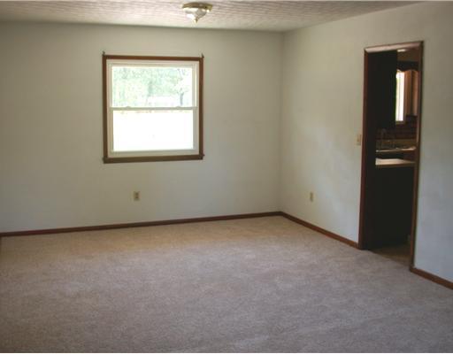 571 Engle Road Ohioville, PA 15052 - Photo 5 of 12 Dining Room.
