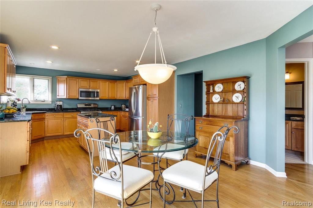 6519 Chatham Circle Rochester Hills, MI 48306 - Photo 26 of 50