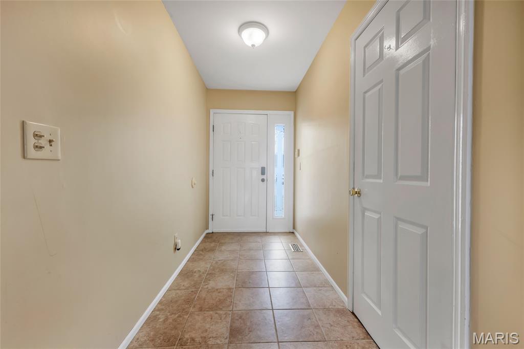 1113 Athena Way St. Peters, MO 63376 - Photo 9 of 40