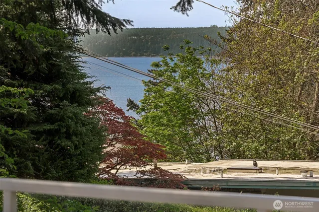 $899,500 | 15602 26th Avenue Southwest, Burien, WA 98166