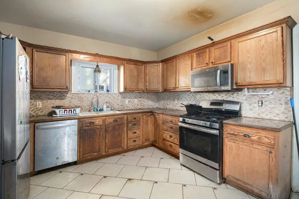 $149,900 | 4229 Mill Street, North Branch, MI 48461