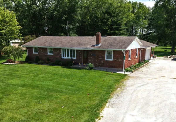 $320,000 | 26098 State Road 46, Batesville, IN 47006