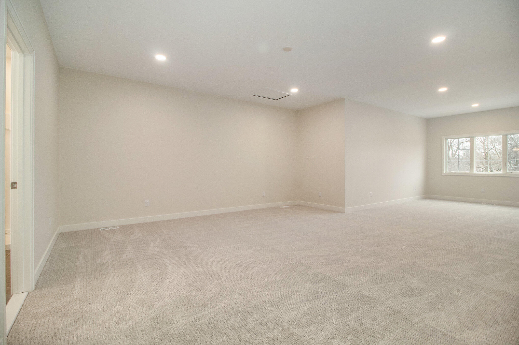 7933 Grand Street, Unit 44 Dexter, MI 48130 - Photo 25 of 32 028_file_278