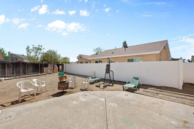 $849,000 | 15765 Cayman Circle, Moreno Valley, CA 92551