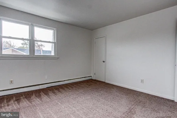 $2,500 | 826 Shaw Avenue, Lansdale, PA 19446